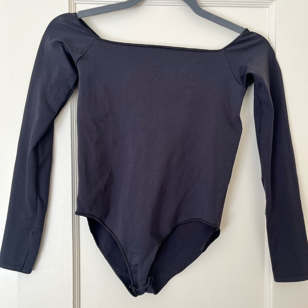 ♥️SOLD❤️COPY - SKIMS bodysuit